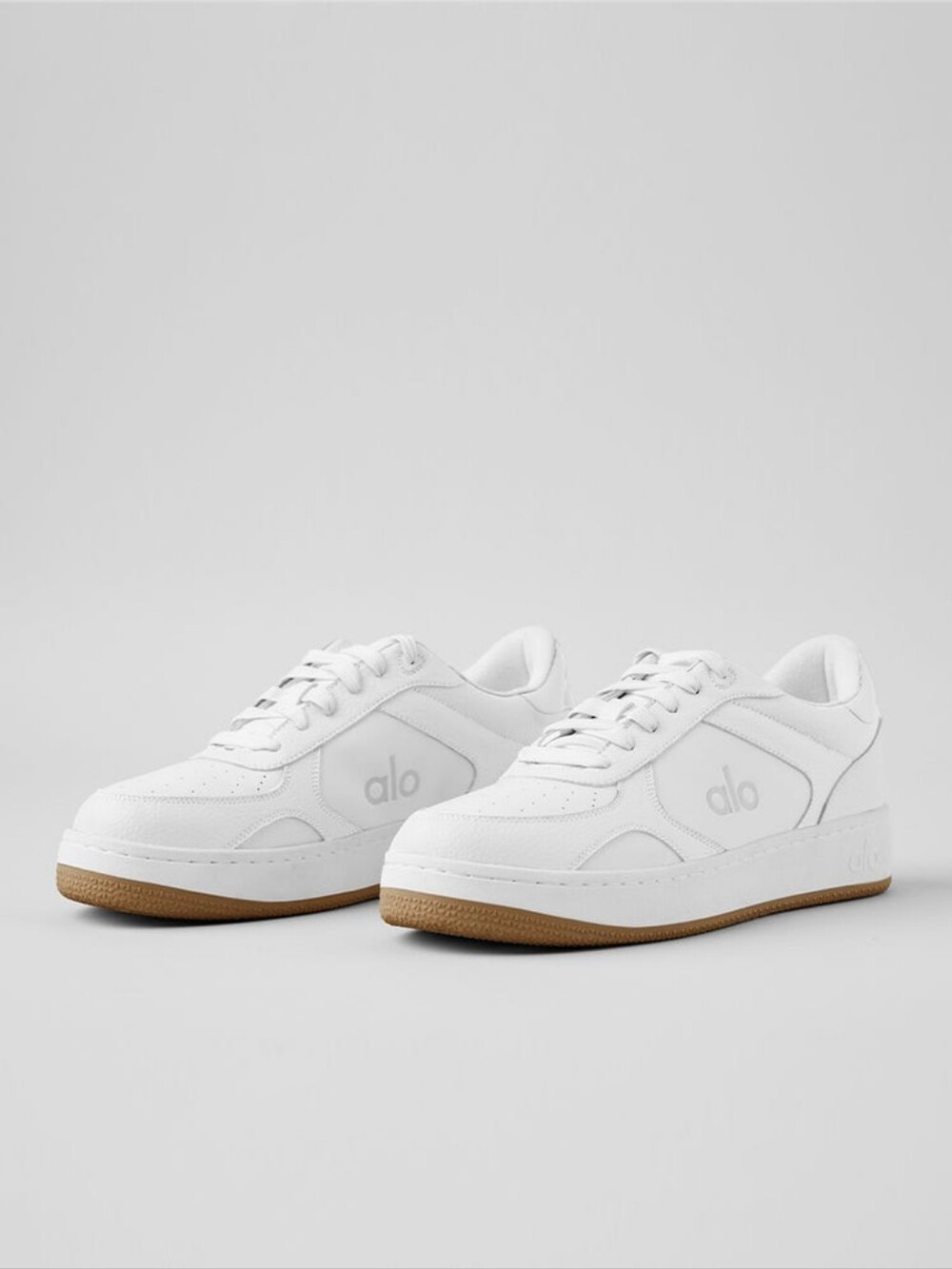 ALO Yoga White Leather Low-Top Sneakers with Gum Sole
